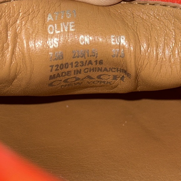 Orange Coach Loafers 7.5 - Picture 12 of 16